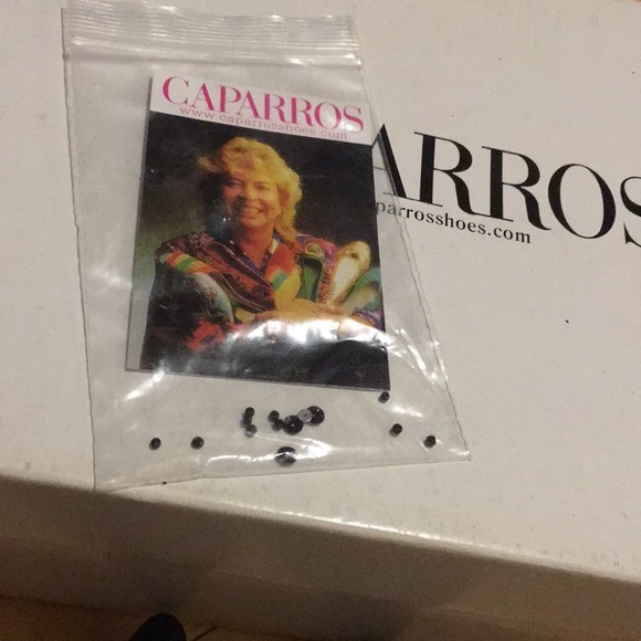 Dress shoes for special occasion - Picture 5 of 5